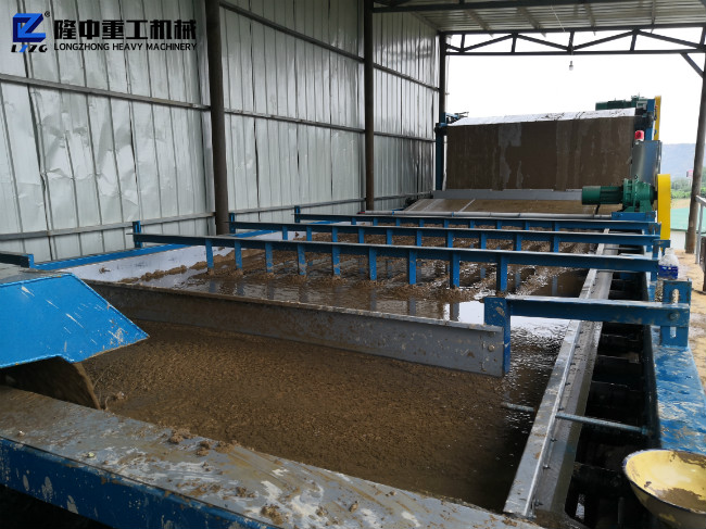 ���{ ����̎��.jpg